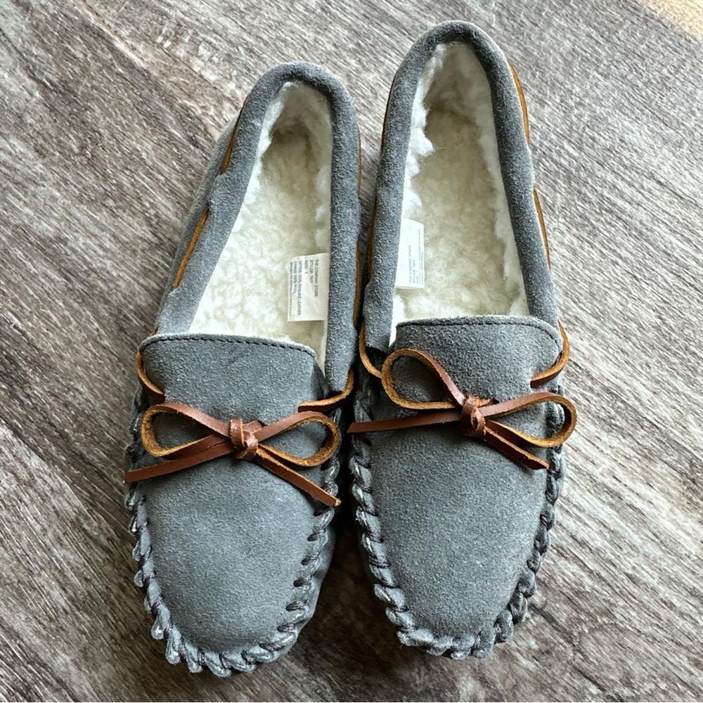The Company Store Kids Slippers ***Size 1***
